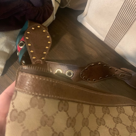 COPY - COPY - Gucci- handbag-crossbody. Great pre-loved condition - Picture 14 of 14